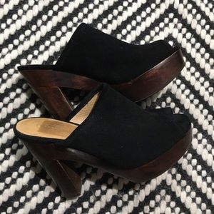 Coach Mules Size 7 in great used condition!!!